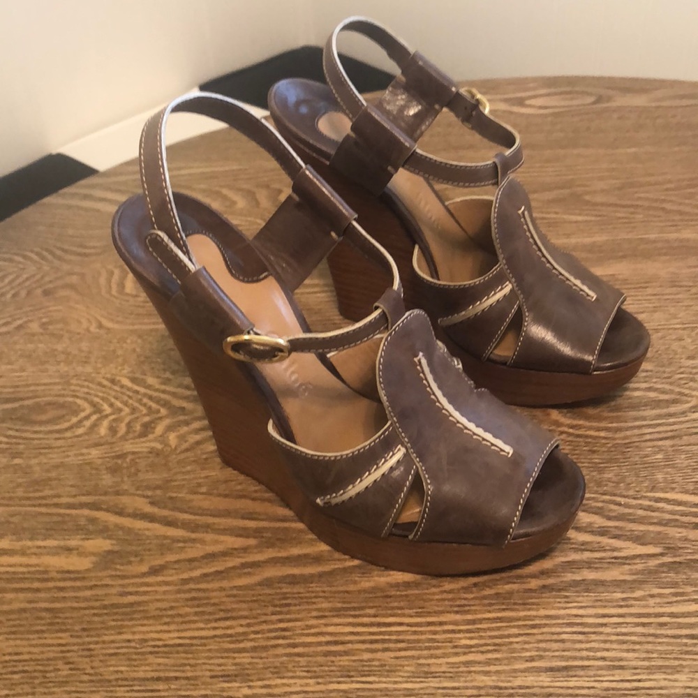 Chloé Wedge Sandals. In very good shape!